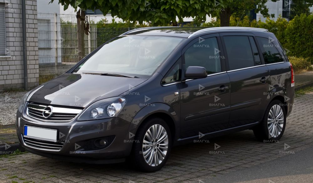 Замена водяного насоса Opel Zafira в Саратове